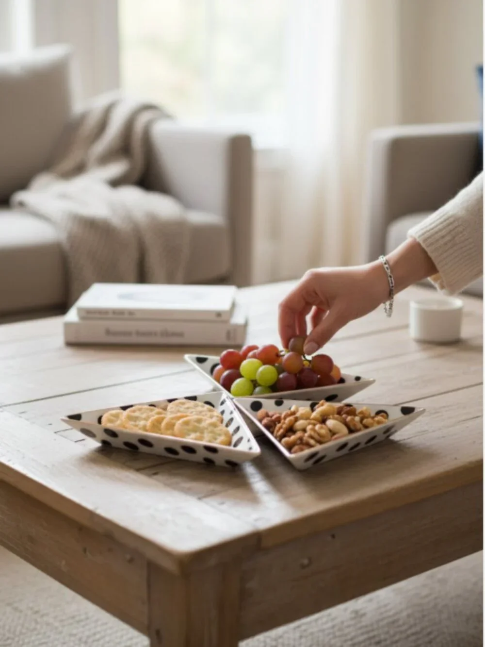 Triangle Divided Serving Tray Set of 3 w/ Stand Black White Polka Dot Porlien